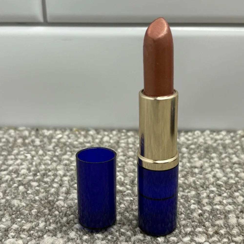 Estee Lauder All Day Lipstick CAFE LATTE 8A Discontinued‎